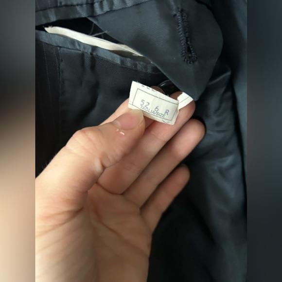 Corneliani Navy Striped 3-Button 100% Extrafine Virgin Wool Sports Coat - Picture 7 of 12